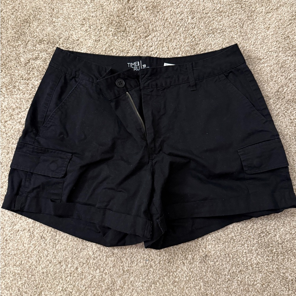 Time and Tru Black Cargo Utility Shorts